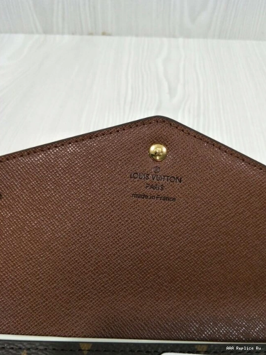 AAA Replica Ru VUITTON LOUIS SARAH WALLET 0711